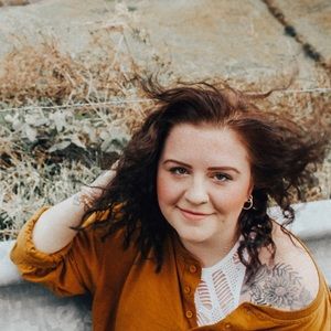 Meet your Posher, Lacy